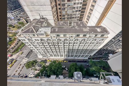 Vista Sala de apartamento à venda com 1 quarto, 30m² em Centro, Rio de Janeiro