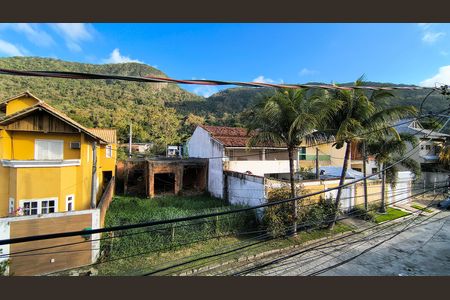 Casa de condomínio para alugar com 220m², 3 quartos e 2 vagas Casa de condomínio para alugar com 220m², 3 quartos e 2 vagasVista da Sacada da Suíte