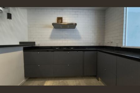 Casa de condomínio para alugar com 220m², 3 quartos e 2 vagas Casa de condomínio para alugar com 220m², 3 quartos e 2 vagasCozinha