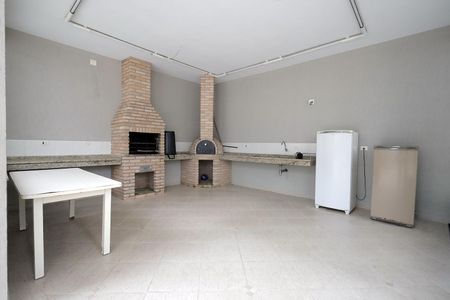 Apartamento à venda com 140m², 4 quartos e 2 vagasÁrea comum - Churrasqueira