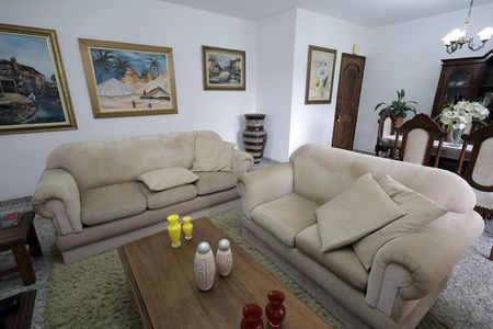 Apartamento à venda com 140m², 4 quartos e 2 vagasSala