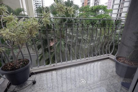 Sacada de apartamento à venda com 4 quartos, 140m² em Jardim, Santo André