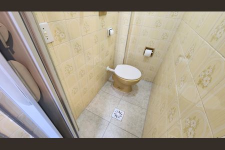 Apartamento para alugar com 66m², 2 quartos e 1 vaga Apartamento para alugar com 66m², 2 quartos e 1 vagaBanheiro de Serviço