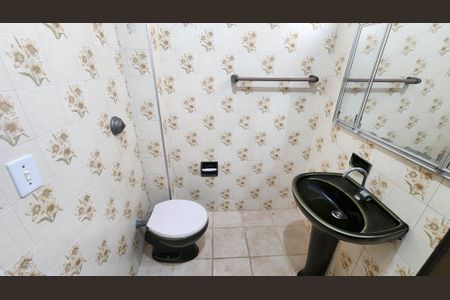 Apartamento para alugar com 66m², 2 quartos e 1 vaga Apartamento para alugar com 66m², 2 quartos e 1 vagaBanheiro