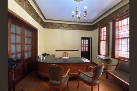 Casa à venda com 4 quartos, 533m² em Campos Elíseos, São Paulo