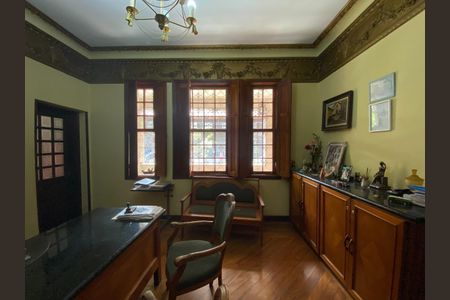 Casa à venda com 4 quartos, 533m² em Campos Elíseos, São Paulo