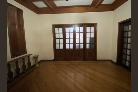 Casa à venda com 4 quartos, 533m² em Campos Elíseos, São Paulo