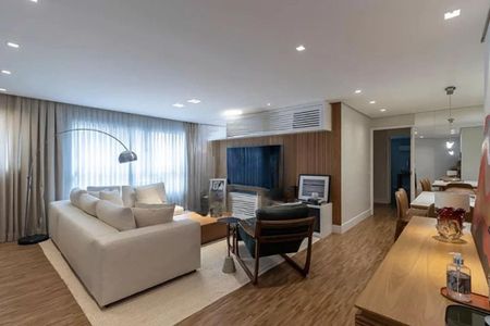 Apartamento à venda com 3 quartos, 125m² em Itaim Bibi, São Paulo