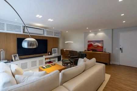 Apartamento à venda com 3 quartos, 125m² em Itaim Bibi, São Paulo