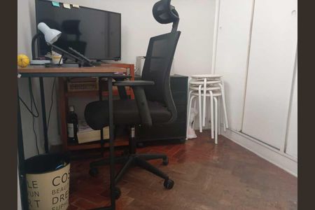 Apartamento à venda com 75m², 2 quartos e sem vaga