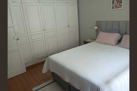 Apartamento à venda com 75m², 2 quartos e sem vaga