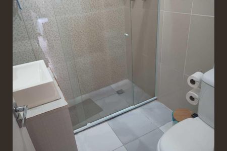 Apartamento à venda com 75m², 2 quartos e sem vaga