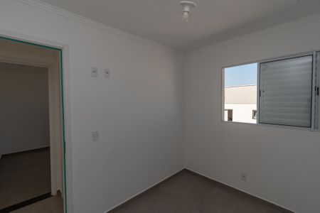 Quarto 2 de apartamento para alugar com 2 quartos, 40m² em Jardim Santa Esmeralda, Hortolândia