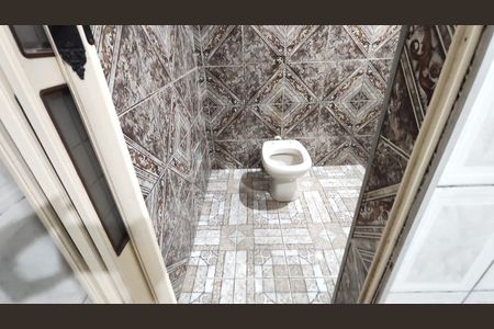 Casa para alugar com 130m², 3 quartos e sem vaga Casa para alugar com 130m², 3 quartos e sem vagaBanheiro da Suíte 2
