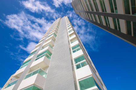 Apartamento para alugar com 146m², 2 quartos e 2 vagasFachada