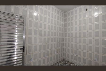 Quarto de casa para alugar com 1 quarto, 60m² em Vila Lourdes, Ferraz de Vasconcelos