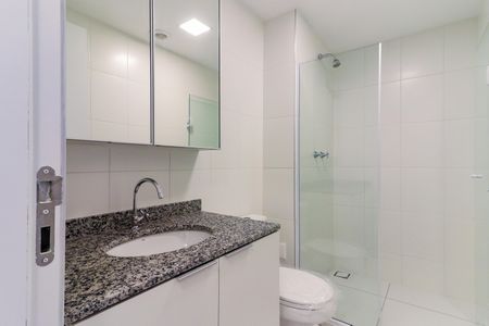 Apartamento para alugar com 56m², 2 quartos e 1 vaga Apartamento para alugar com 56m², 2 quartos e 1 vagaBanheiro