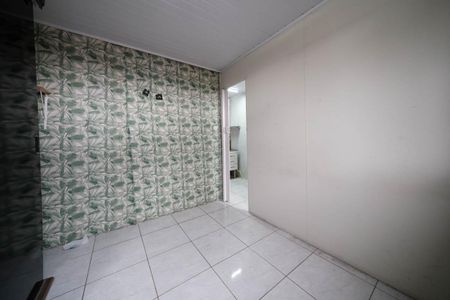 Quarto de casa para alugar com 1 quarto, 28m² em Vila Buenos Aires, São Paulo