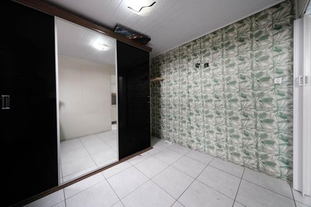 Quarto de casa para alugar com 1 quarto, 28m² em Vila Buenos Aires, São Paulo