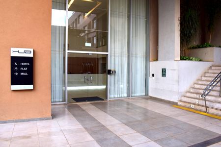 Studio para alugar com 37m², 2 quartos e 1 vagaFachada e portaria