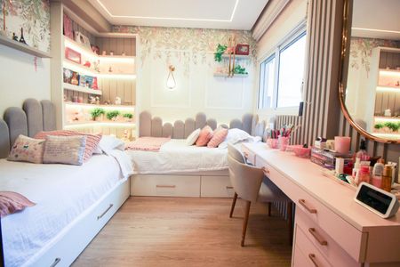 Apartamento à venda com 246m², 3 quartos e 4 vagasSuíte 2