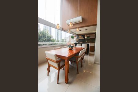 Apartamento à venda com 246m², 3 quartos e 4 vagasVaranda gourmet 