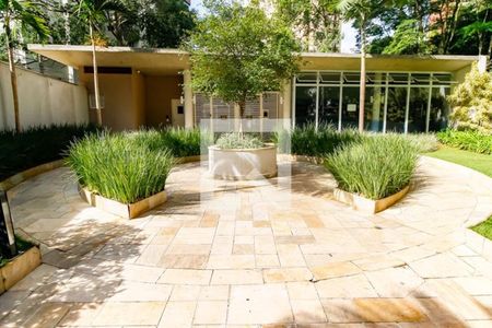 Apartamento à venda com 246m², 3 quartos e 4 vagas Apartamento à venda com 246m², 3 quartos e 4 vagasÁrea comum