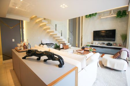 Apartamento à venda com 246m², 3 quartos e 4 vagasSala