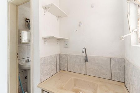 Studio à venda com 28m², 1 quarto e sem vaga Studio à venda com 28m², 1 quarto e sem vagaCozinha