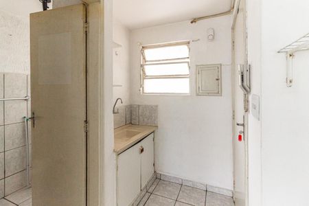 Studio à venda com 28m², 1 quarto e sem vaga Studio à venda com 28m², 1 quarto e sem vagaCozinha