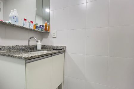 Apartamento à venda com 65m², 2 quartos e 1 vagaBanheiro da Suíte