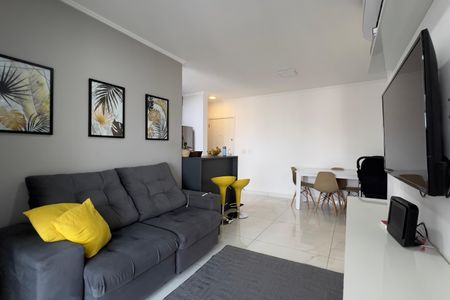 Apartamento à venda com 65m², 2 quartos e 1 vagaSala