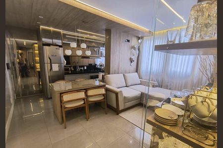 Sala de apartamento para alugar com 2 quartos, 80m² em Buritis, Belo Horizonte