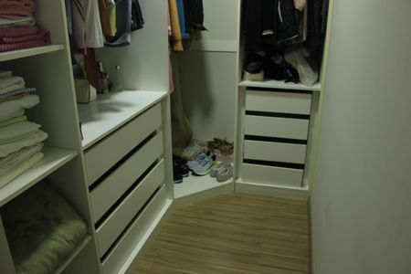 Casa à venda com 166m², 3 quartos e 2 vagasCloset do Quarto 3