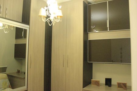 Casa à venda com 166m², 3 quartos e 2 vagasQuarto 2