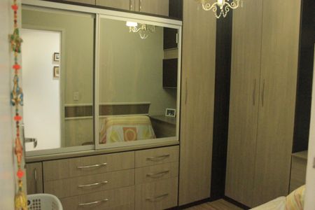 Casa à venda com 166m², 3 quartos e 2 vagasQuarto 2