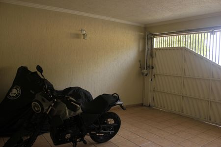 Casa à venda com 166m², 3 quartos e 2 vagasGaragem