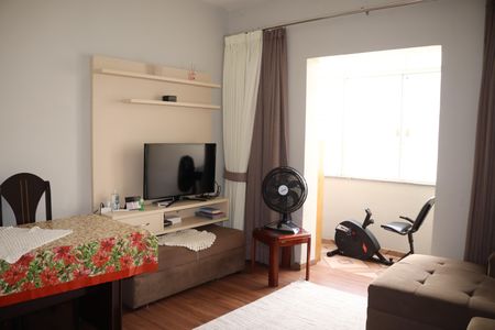 Apartamento para alugar com 100m², 2 quartos e sem vagaSala