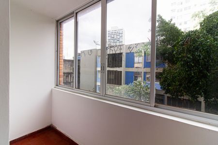 Apartamento à venda com 36m², 1 quarto e sem vagaSacada