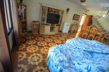 Sala de casa à venda com 3 quartos, 300m² em Alto da Mooca, São Paulo