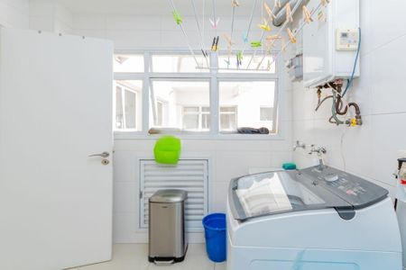 Apartamento para alugar com 165m², 3 quartos e 3 vagasÁrea de Serviço