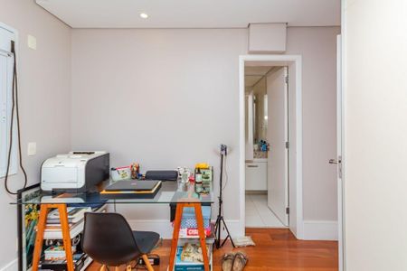 Apartamento para alugar com 165m², 3 quartos e 3 vagasSuíte 1