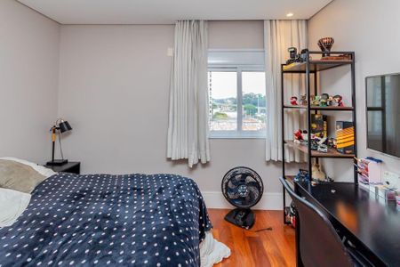 Apartamento para alugar com 165m², 3 quartos e 3 vagasSuíte 2