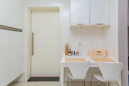 Apartamento para alugar com 165m², 3 quartos e 3 vagasCozinha