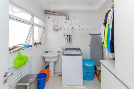 Apartamento para alugar com 165m², 3 quartos e 3 vagasÁrea de Serviço