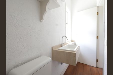 Casa de condomínio à venda com 420m², 3 quartos e 3 vagasBanheiro