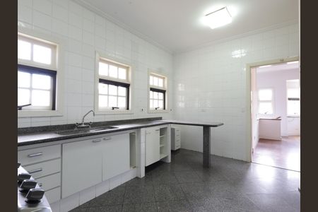 Casa de condomínio à venda com 420m², 3 quartos e 3 vagasCozinha