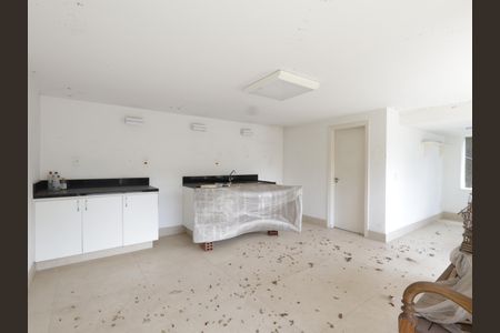 Casa de condomínio à venda com 420m², 3 quartos e 3 vagasÁrea externa