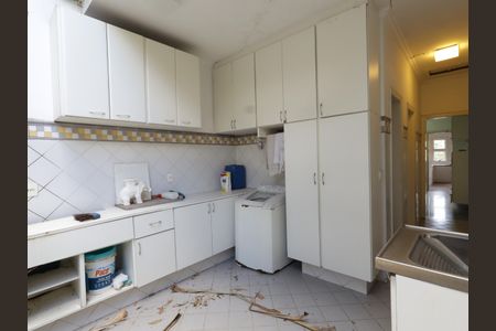 Casa de condomínio à venda com 420m², 3 quartos e 3 vagasÁrea de Serviço