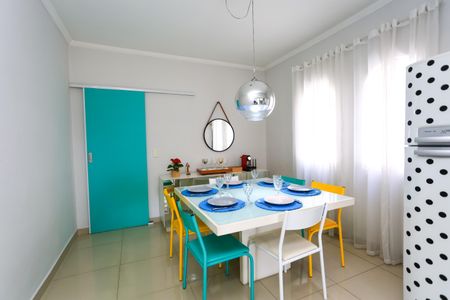 Casa à venda com 205m², 3 quartos e 2 vagasCozinha